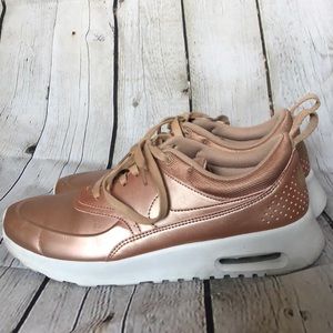NIKE THEA rose gold shoe